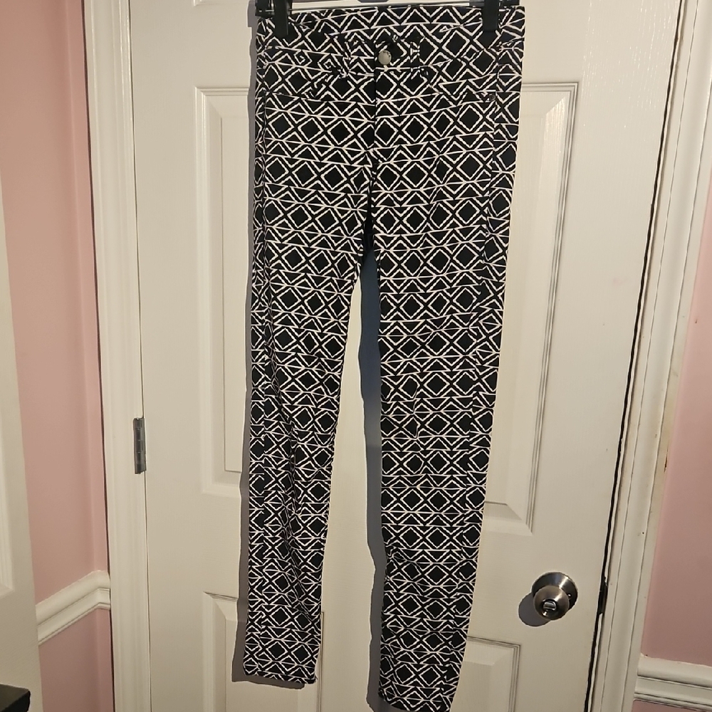 H&M Black and White Geometric Women's Pants